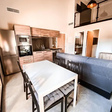 Duplex Tout Equipe 6 Couchages Parking Apartmán Le Lavandou